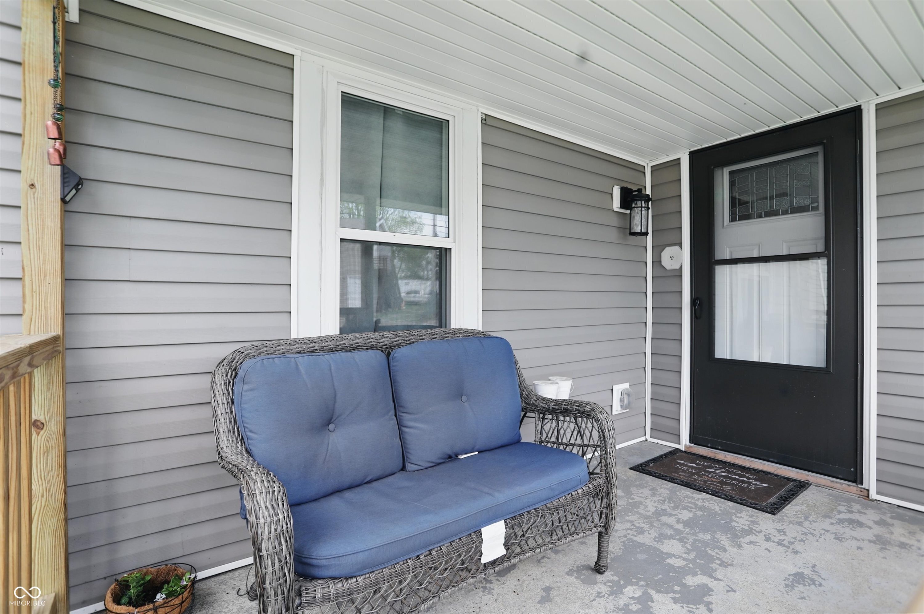 Property Photo: 842 Miller Avenue IN 46176