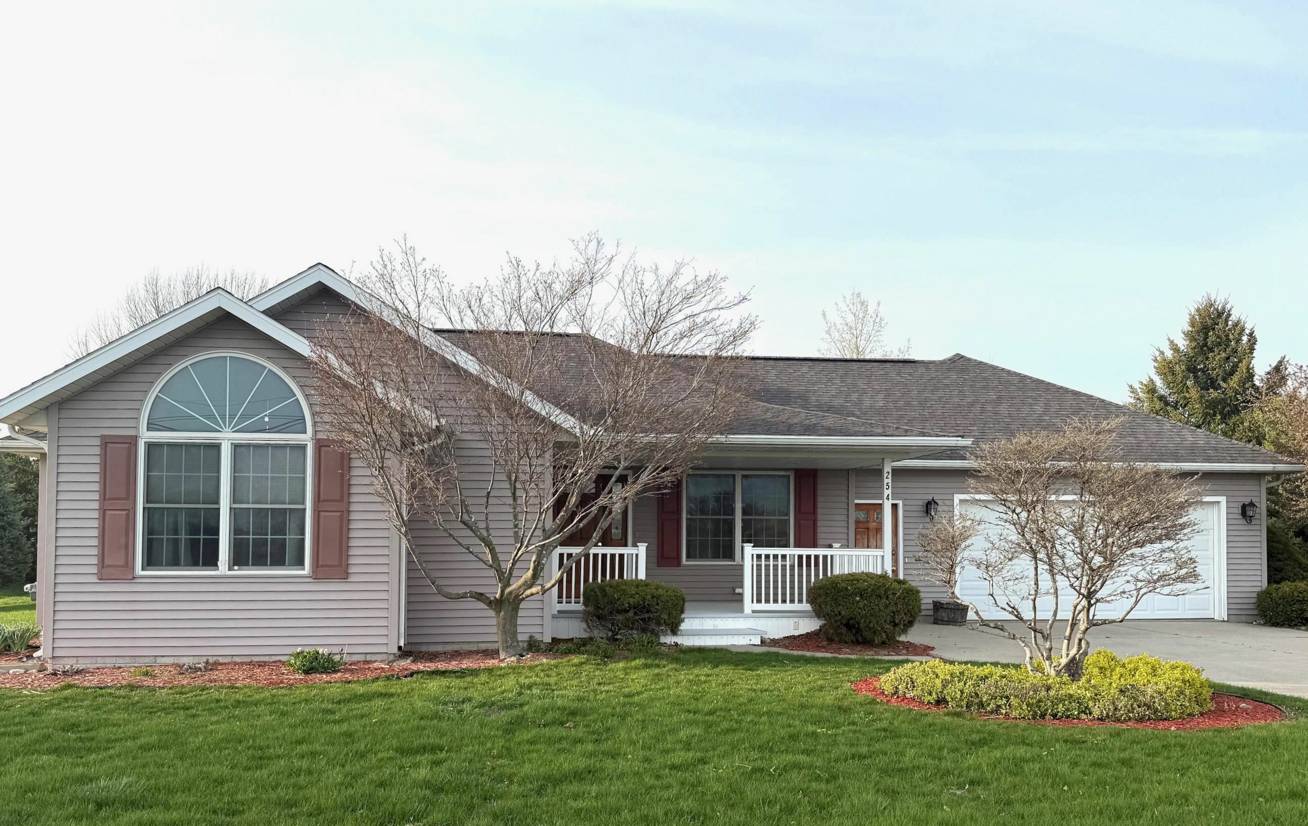 Property Photo: 254 W Borton Road MI 48732
