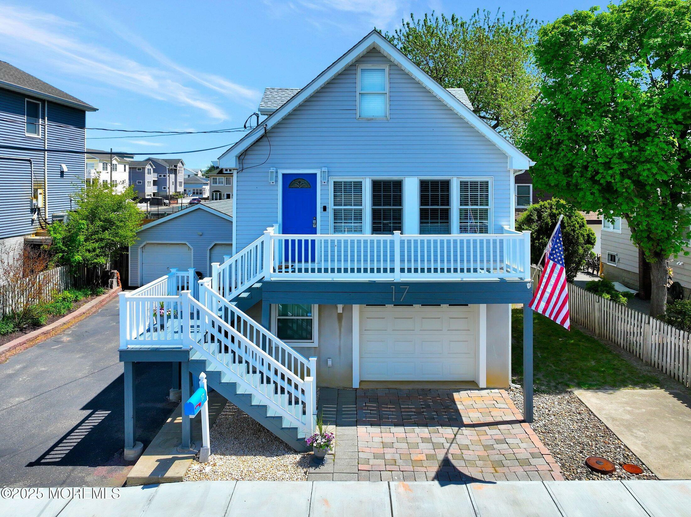 17 Central Avenue  Highlands NJ 07732 photo