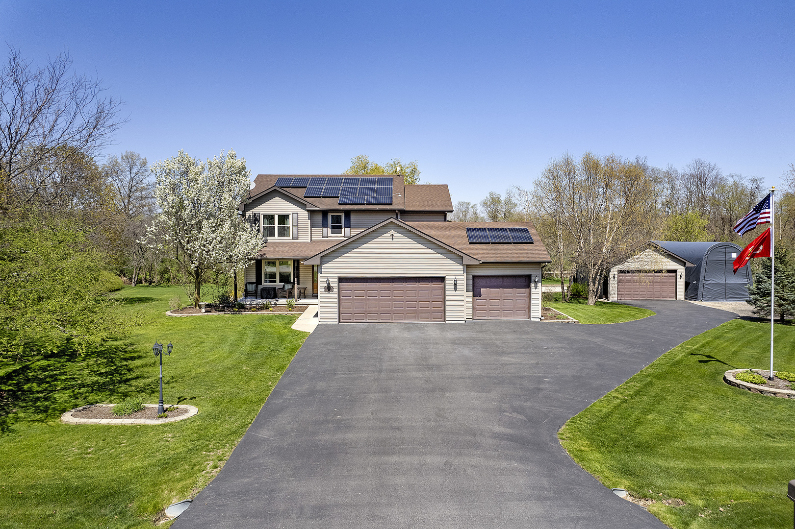 309 Kurt Lane  Kirkland IL 60146 photo