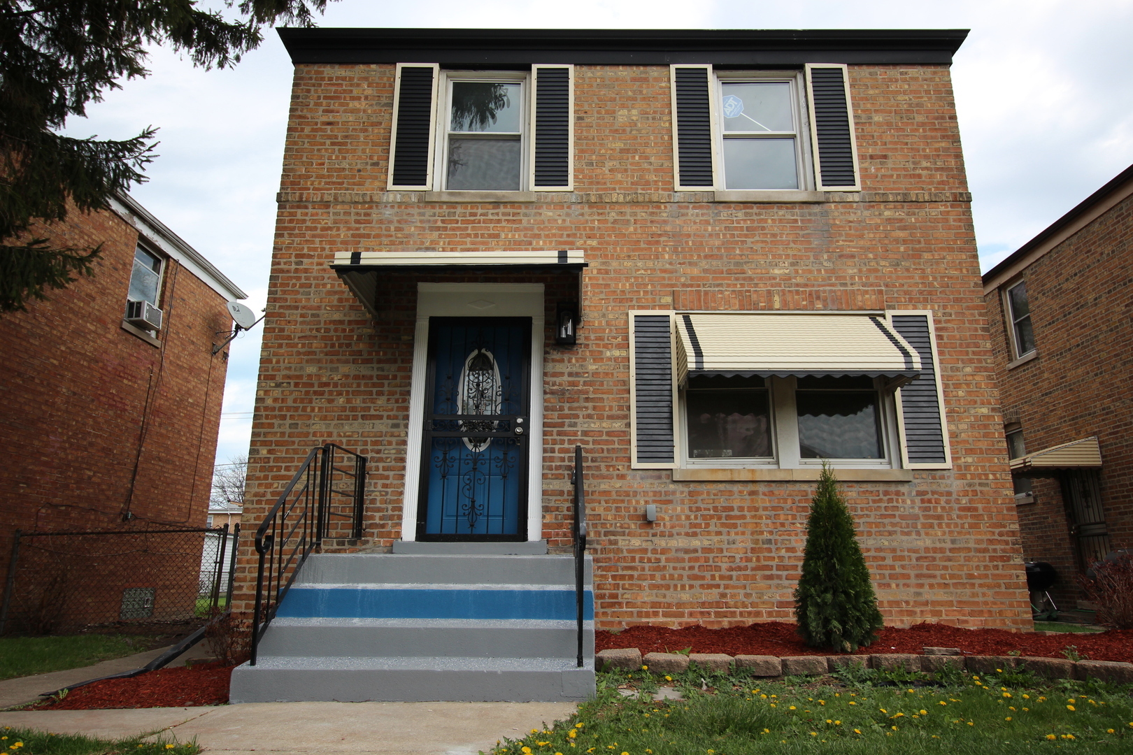 12429 S Carpenter Street  Calumet Park IL 60827 photo