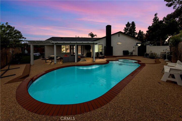 Property Photo:  10105 Tanforan Drive  CA 92503 