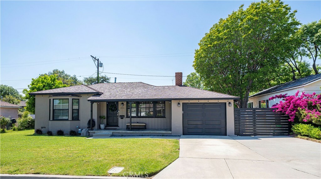 Property Photo: 1901 S 8th Avenue CA 91006