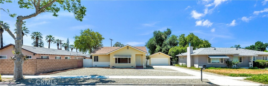 Property Photo: 357 S Juanita Street CA 92543