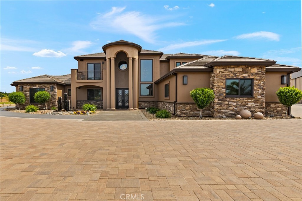 Property Photo: 2801 Guynn Avenue CA 95973