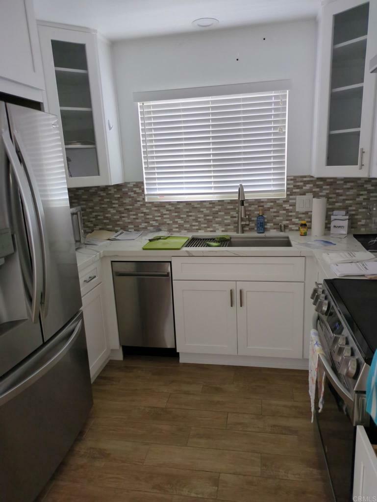 Property Photo: 934 Royal Tern Way CA 92057