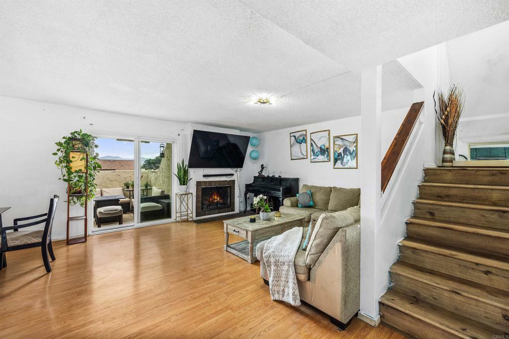 Property Photo: 1437 Robin Lane CA 92020