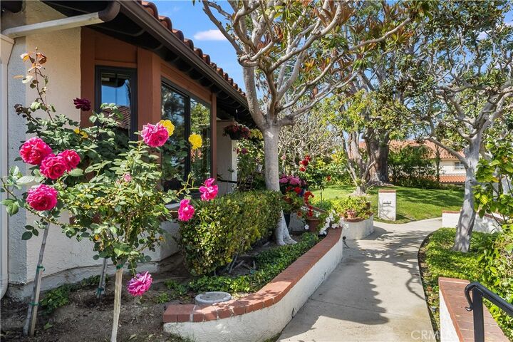 Property Photo: 6229 Riviera Circle CA 90815