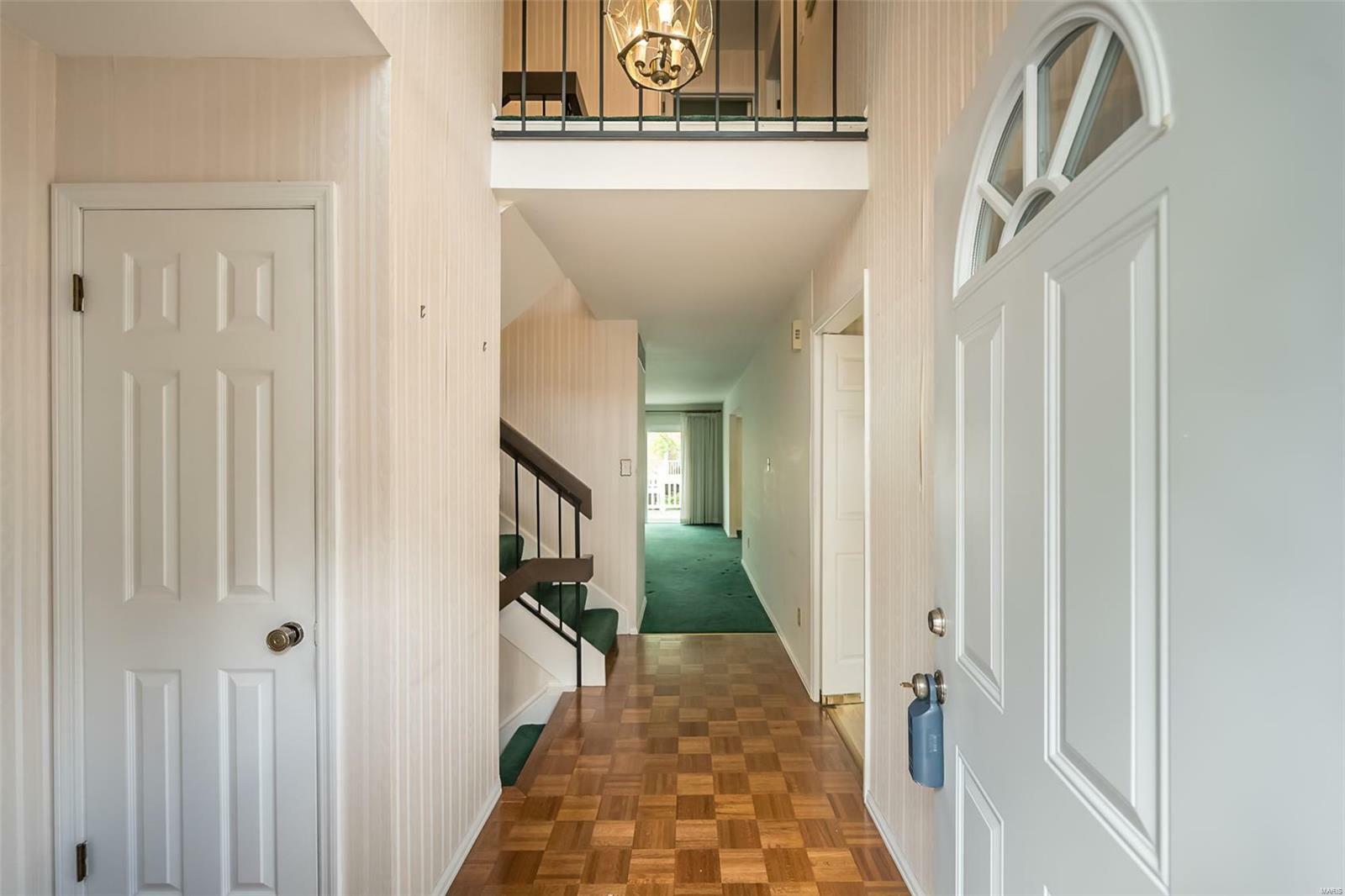 Property Photo: 15047 Green Circle Drive MO 63017