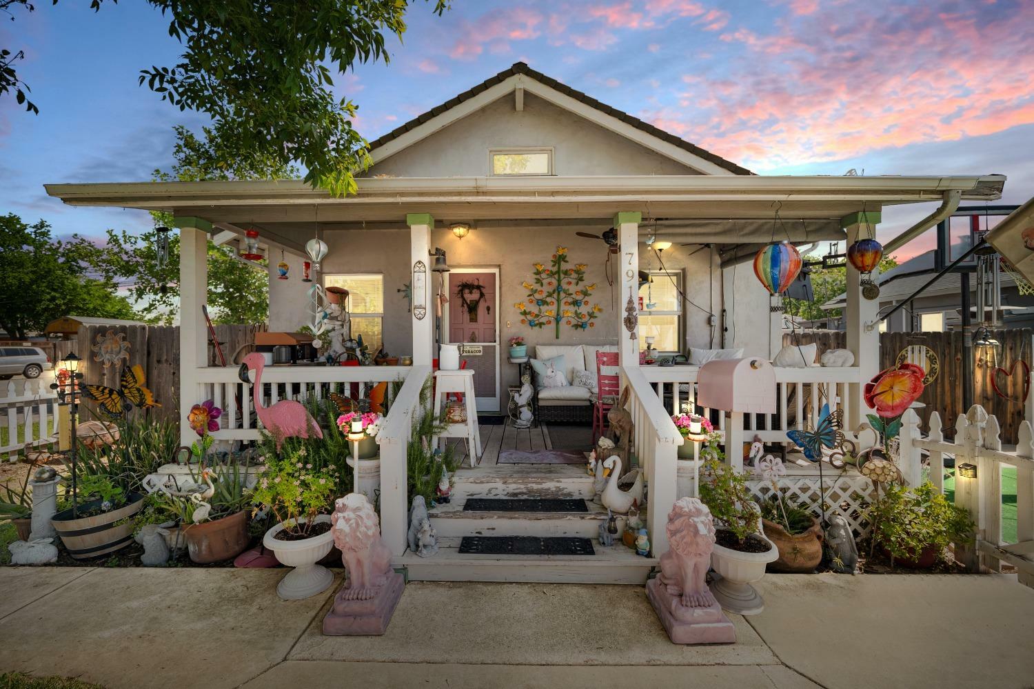 Property Photo:  791 J Street  CA 95648 