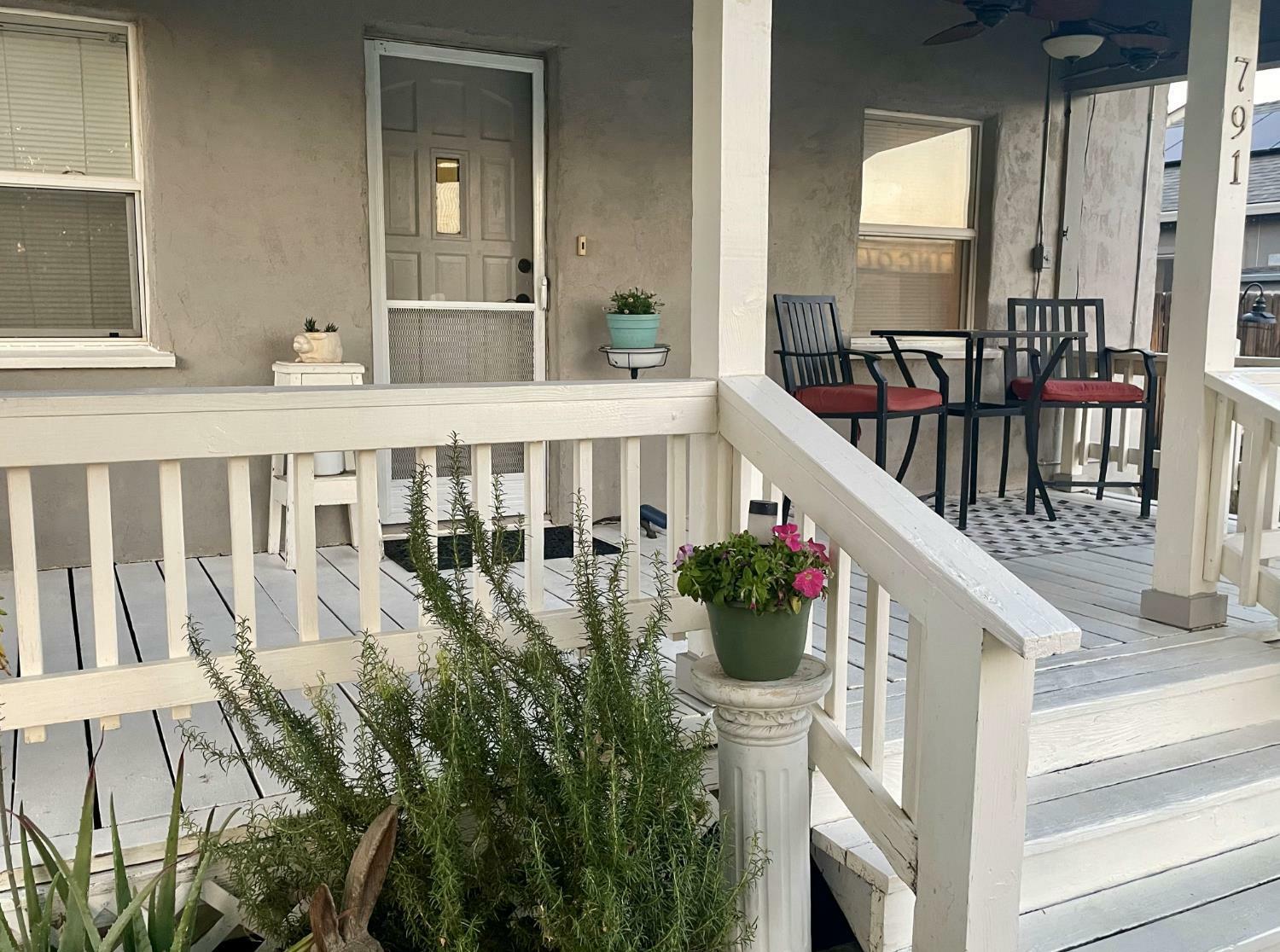 Property Photo: 791 J Street CA 95648