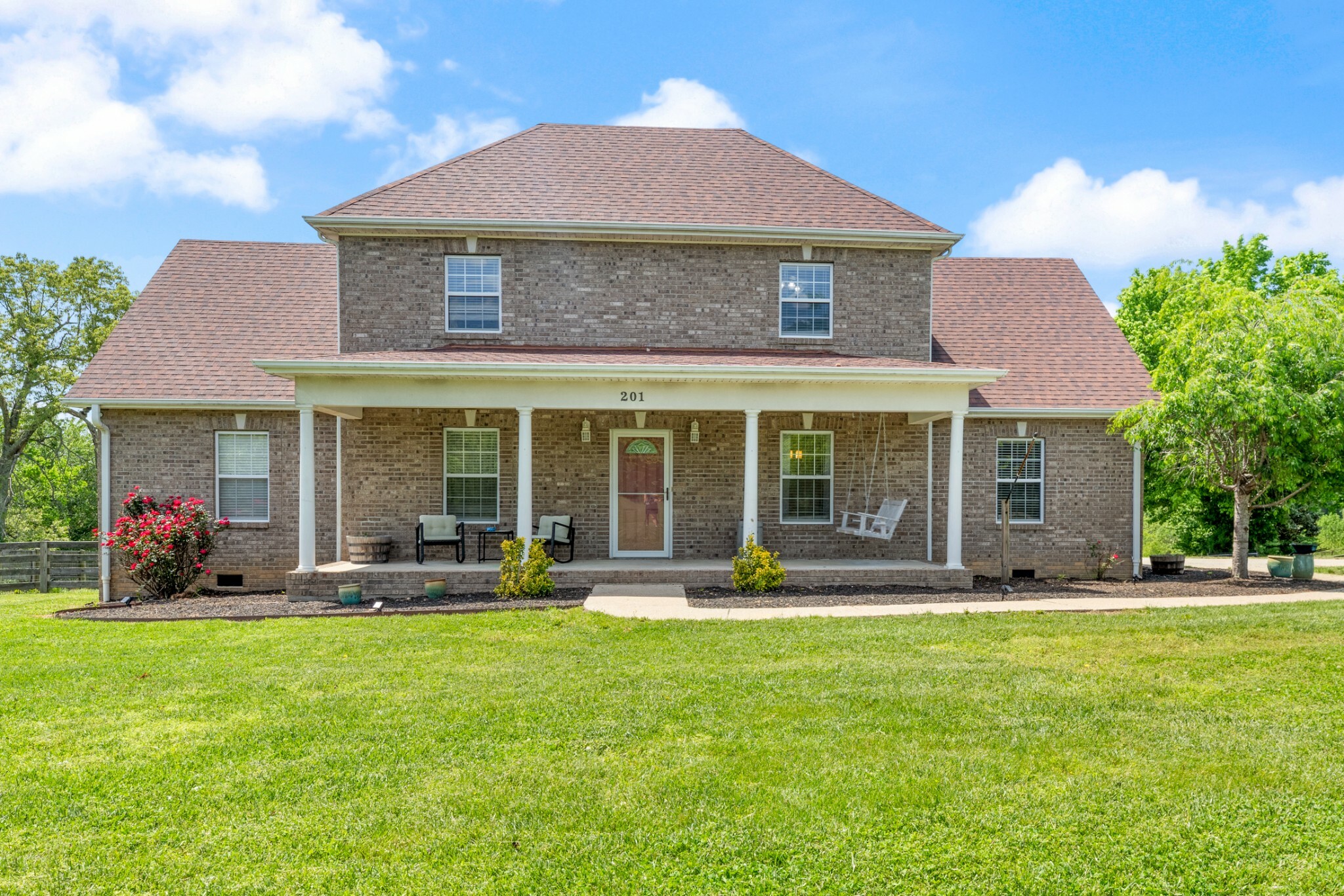 Property Photo: 201 Tamyra Ct TN 37029