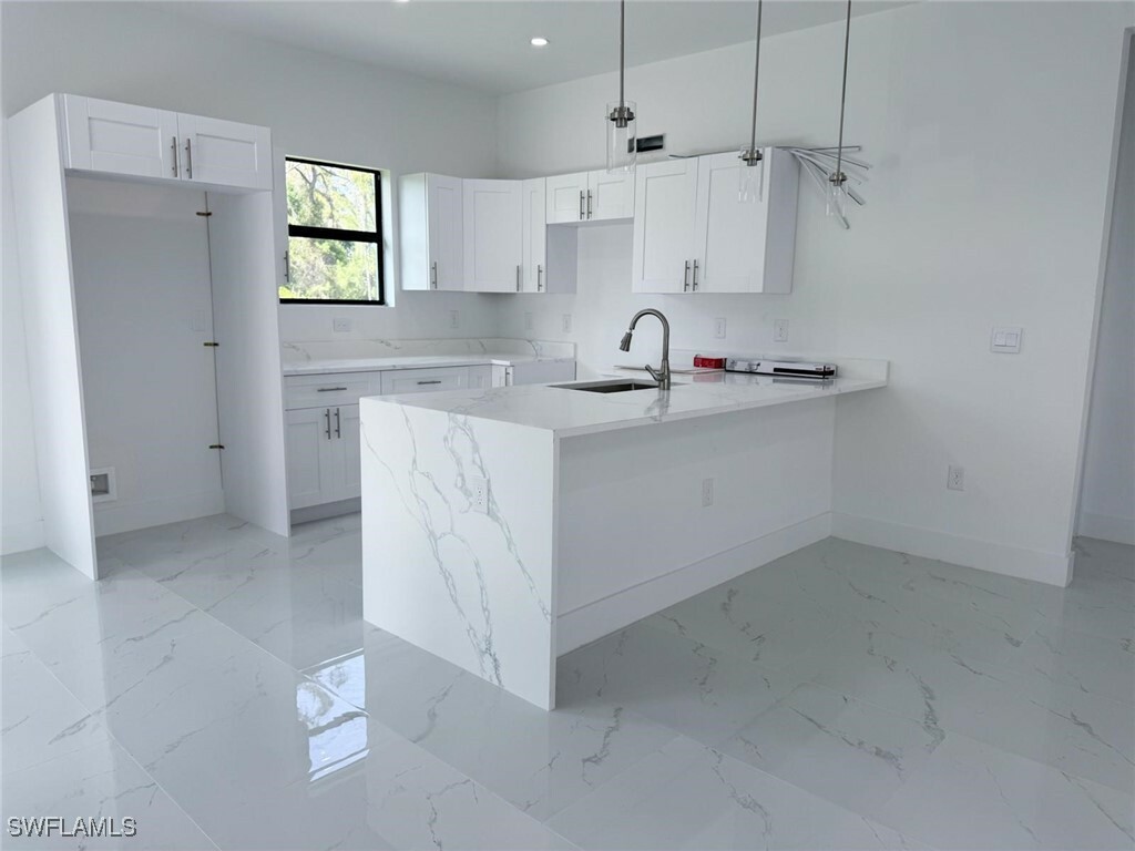 Property Photo: 2619 15th Street SW FL 33976