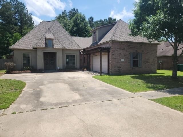 Property Photo: 12742 Diamond Lake Drive LA 70785