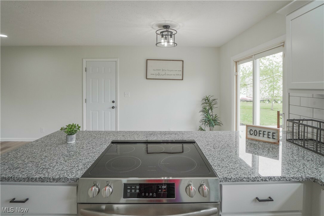 Property Photo: 10123 Minyoung Road OH 44266