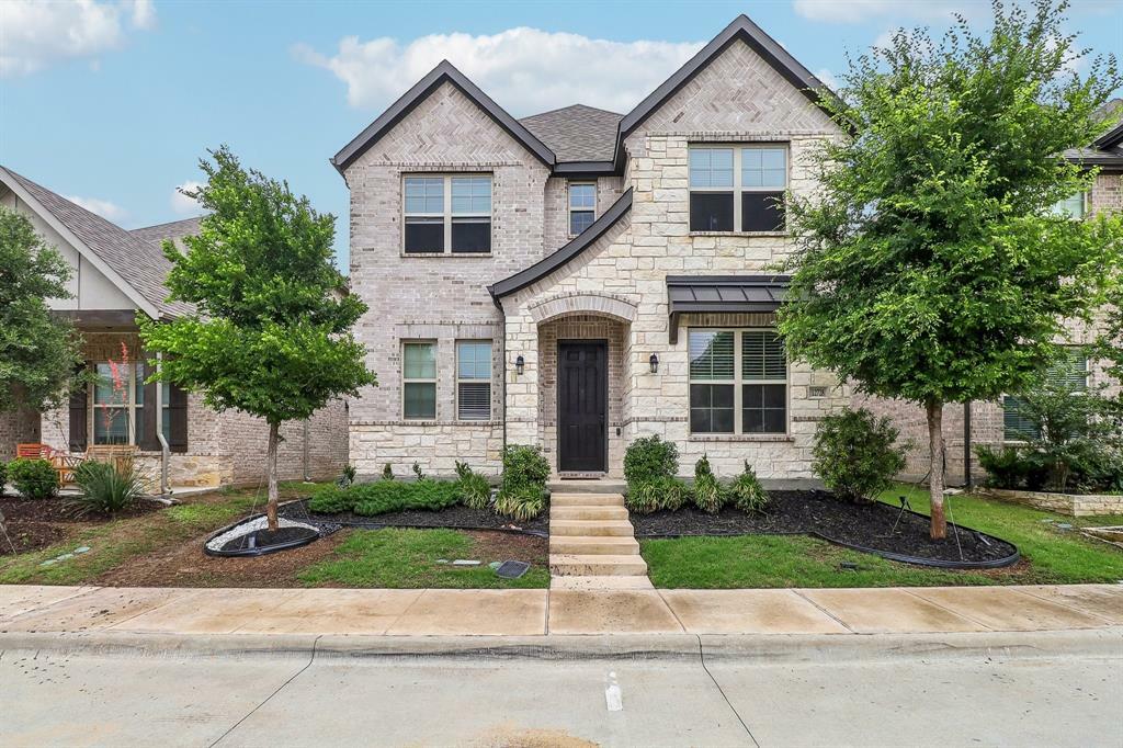 Property Photo: 12728 Friar Street TX 75234