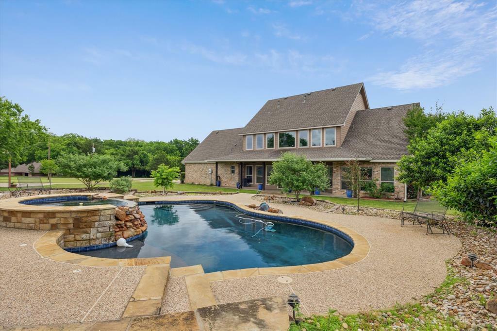 Property Photo: 6251 Hayes Road TX 76065