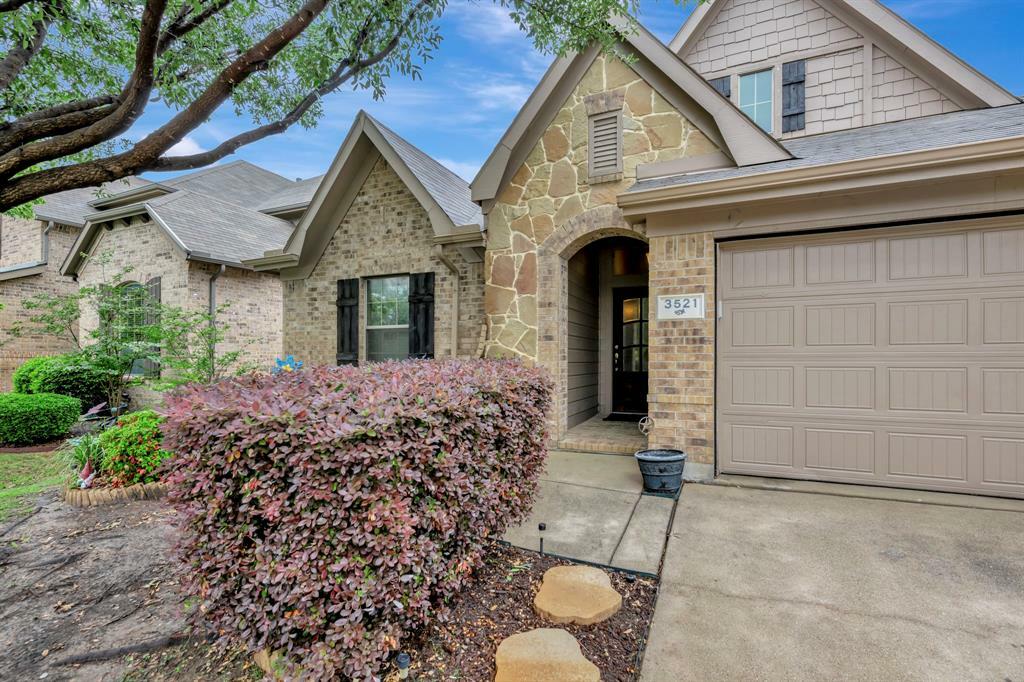 Property Photo: 3521 Furlong Way TX 76244