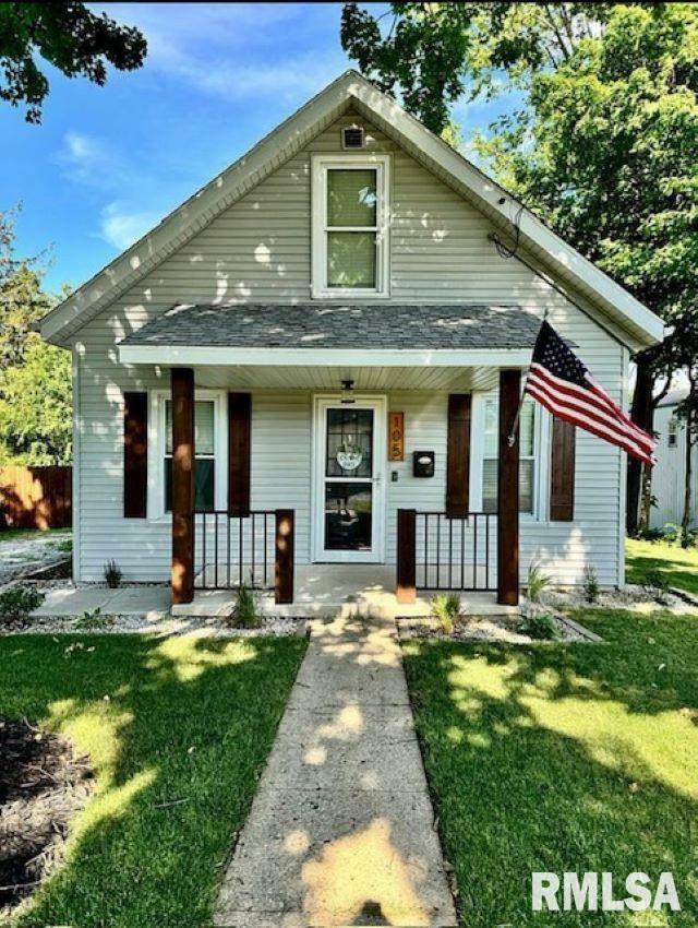 Property Photo:  105 N Creamery Street  IL 61530 
