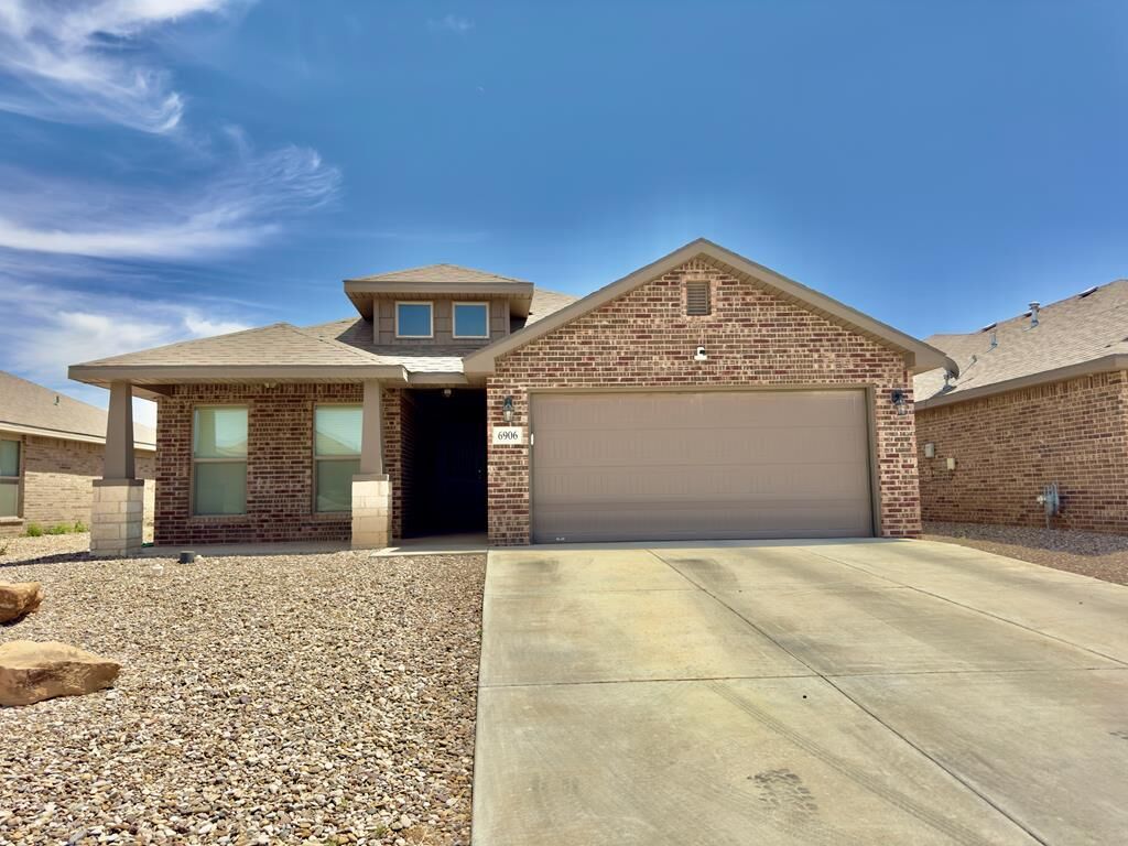 Property Photo: 6906 Lone Star Lane TX 79705