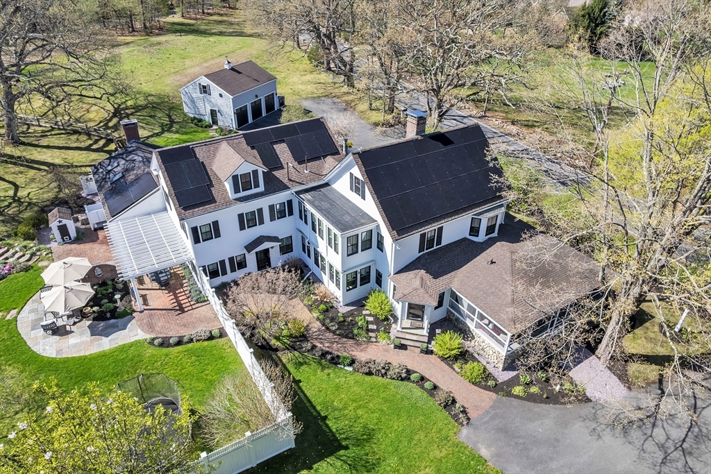 Property Photo: 40 Pleasant St MA 02030