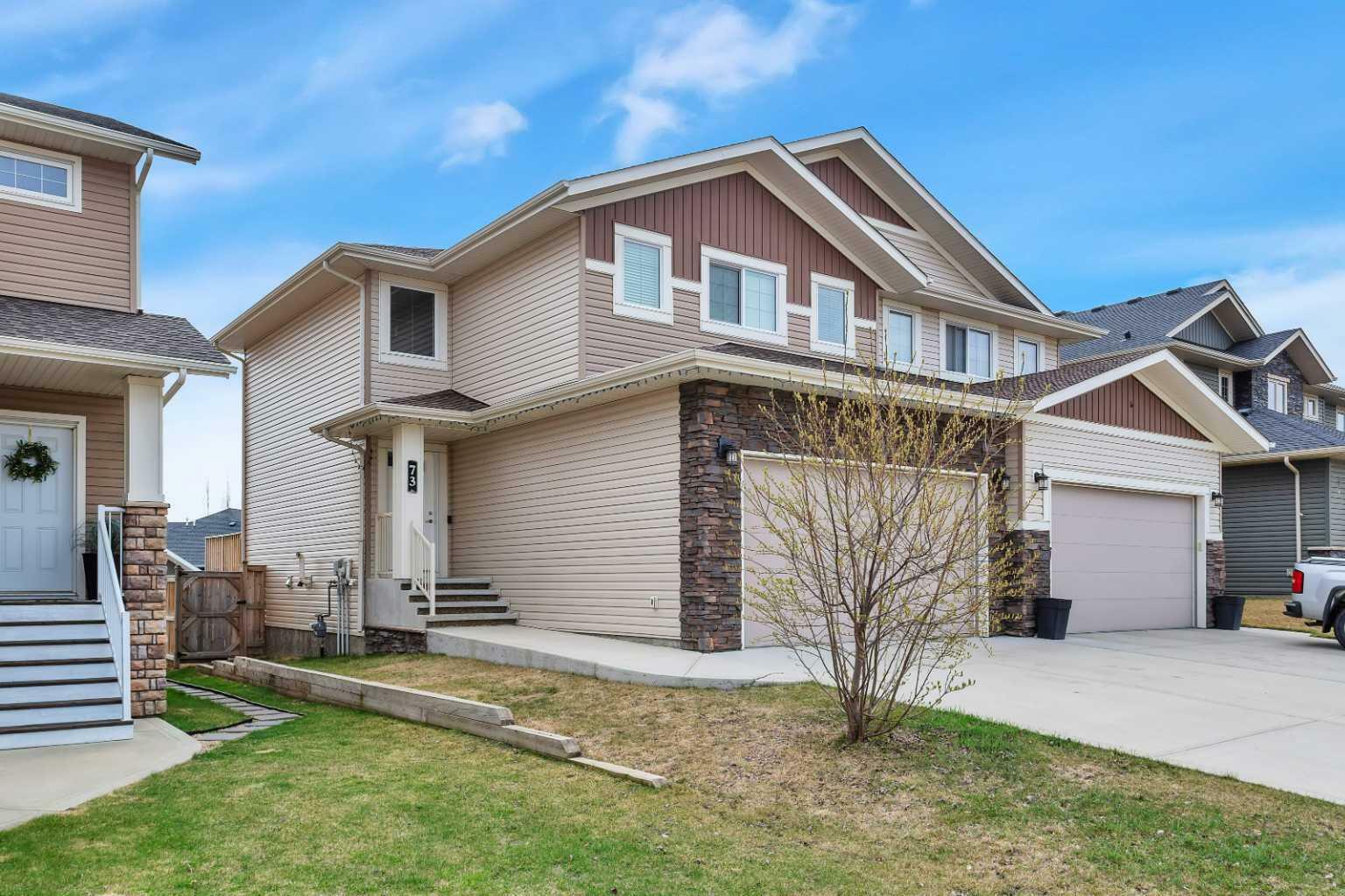 Property Photo: 73 Ebony Street AB T4L 0G3