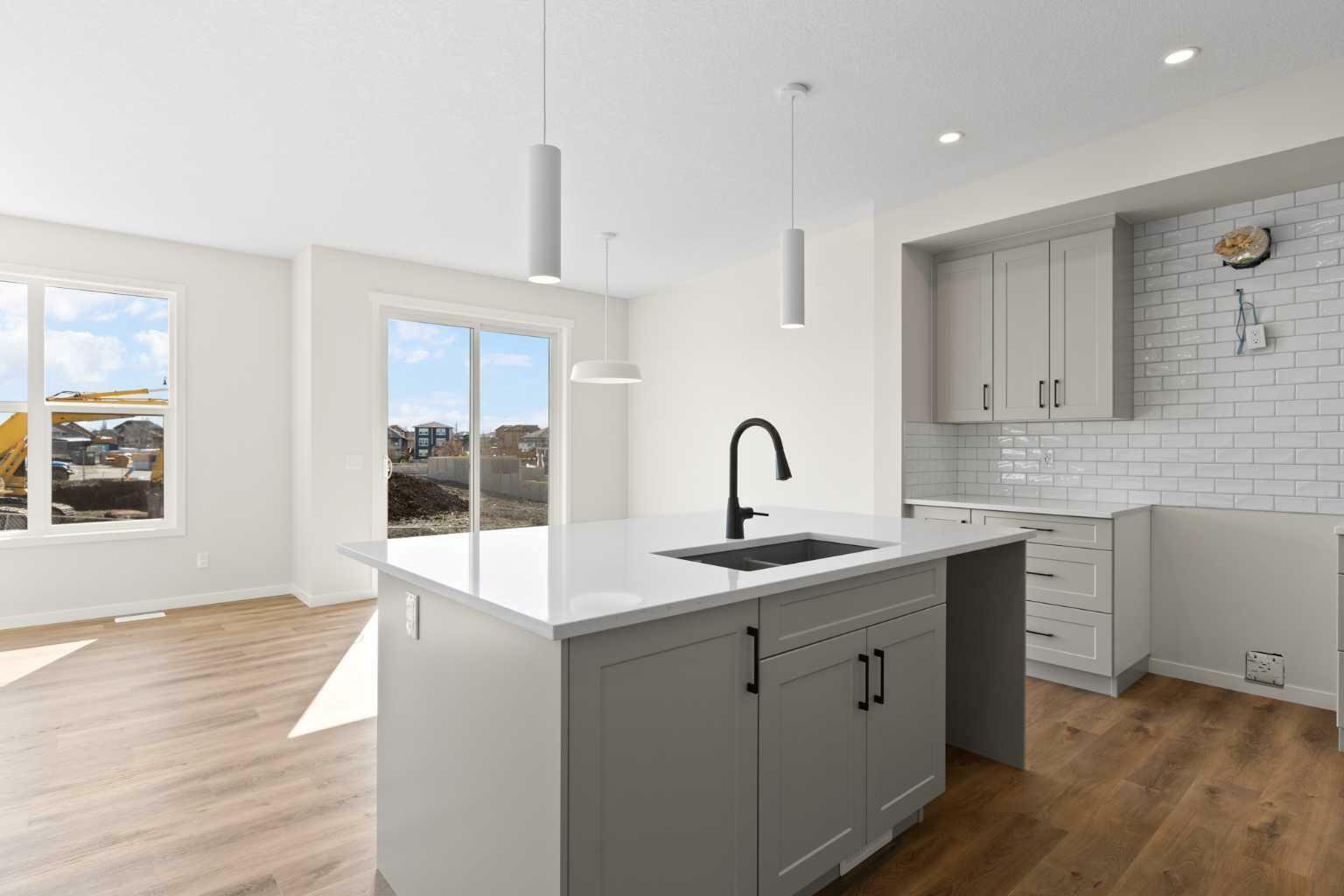 Property Photo: 1504 3 Street SE AB T1V 0K7