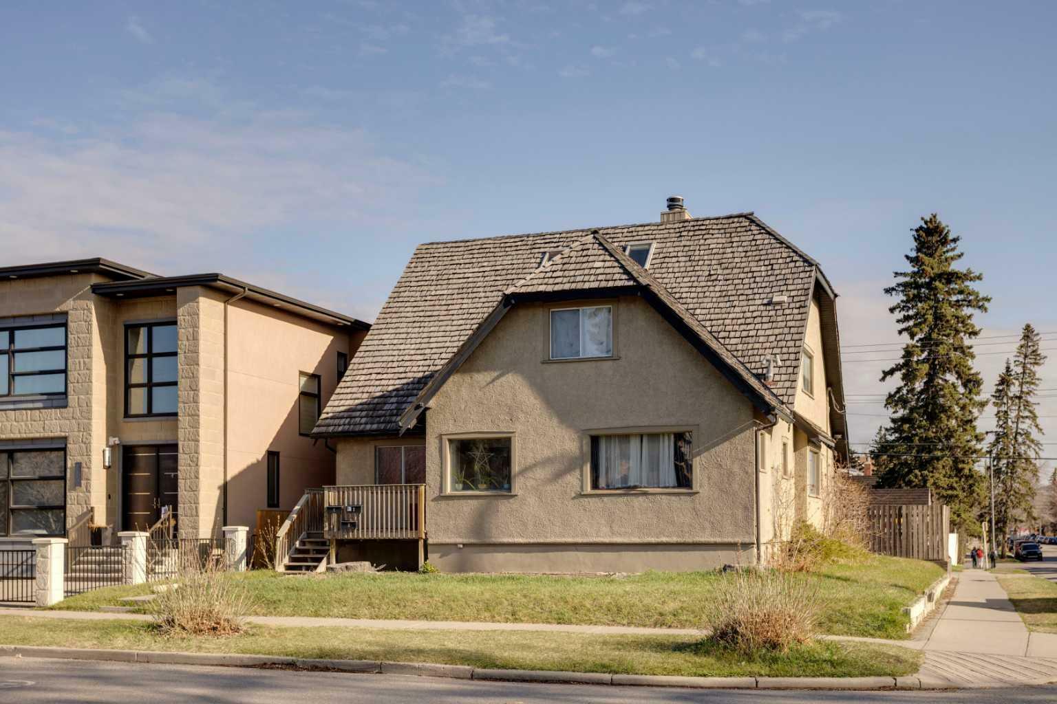Photo de la propriété: 202 11 Avenue NW AB T2M 0B8