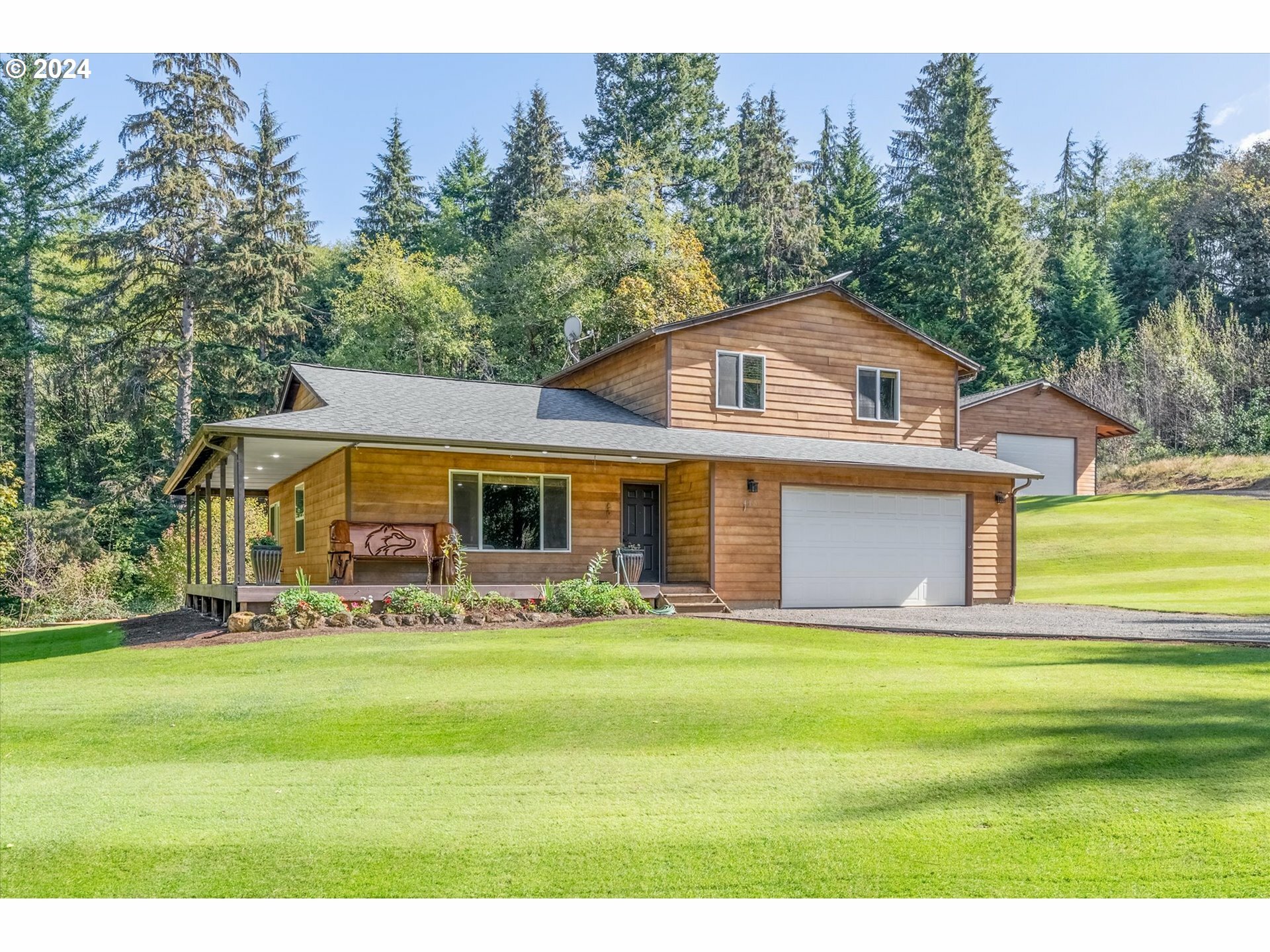 Property Photo: 415 Spruce Creek Rd WA 98632
