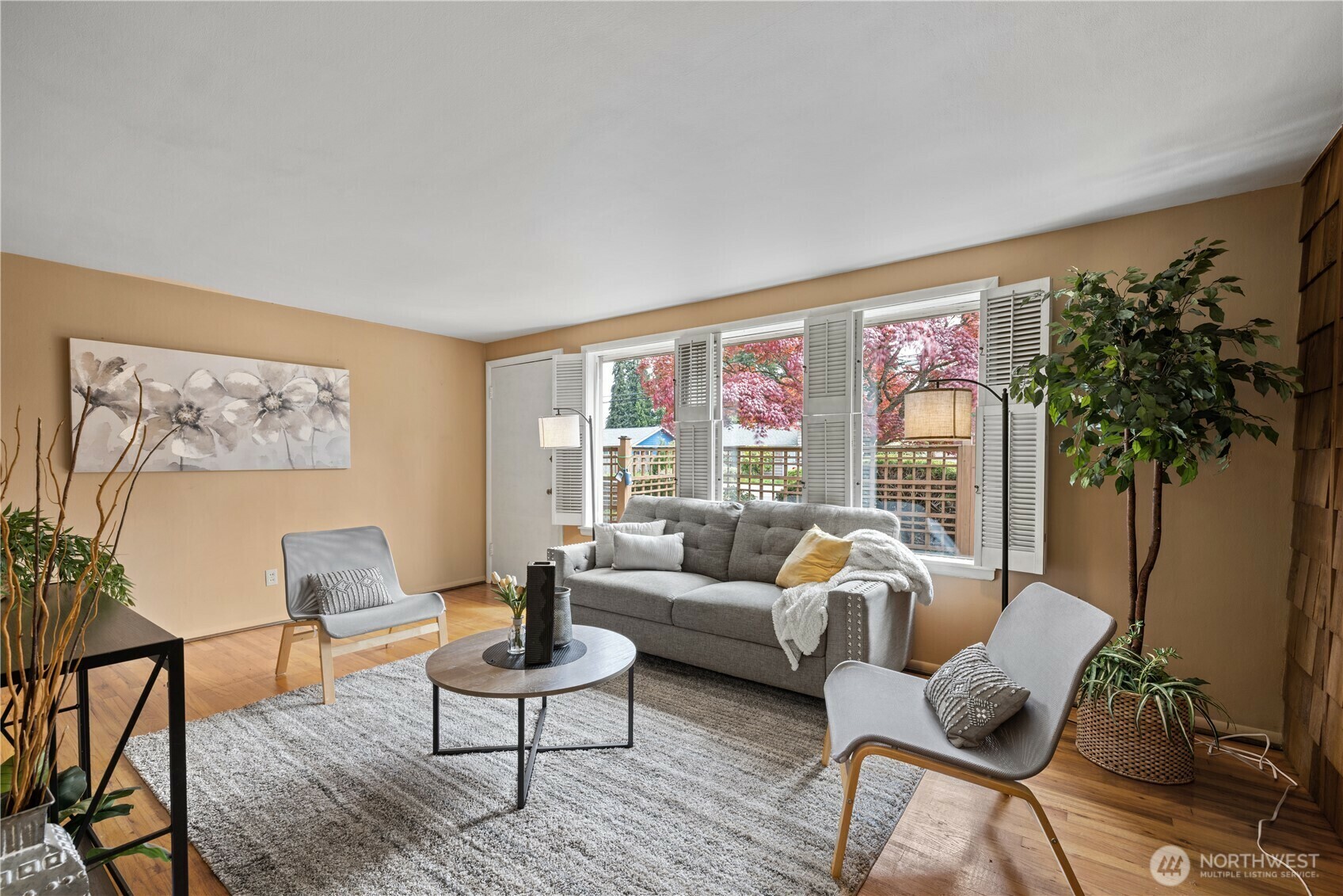 Property Photo: 18851 Ashworth Avenue N WA 98133