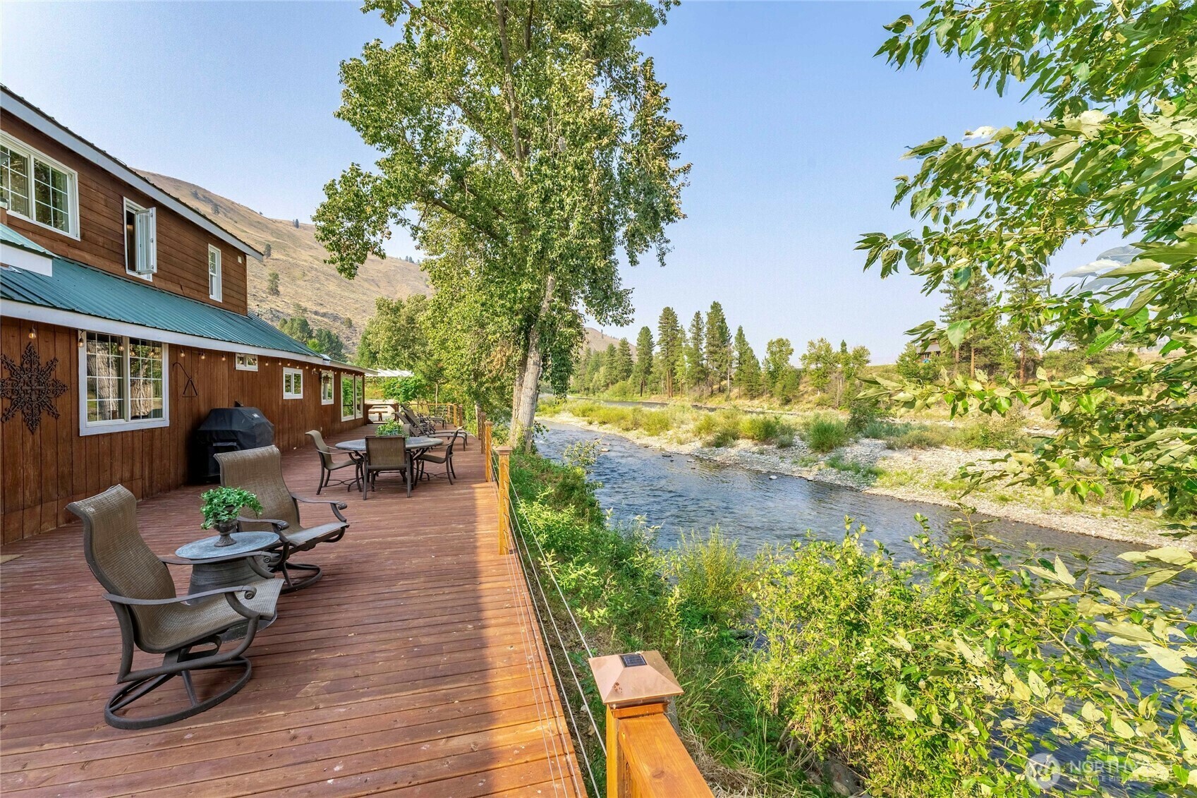 Property Photo: 8 Beulah Road WA 98814