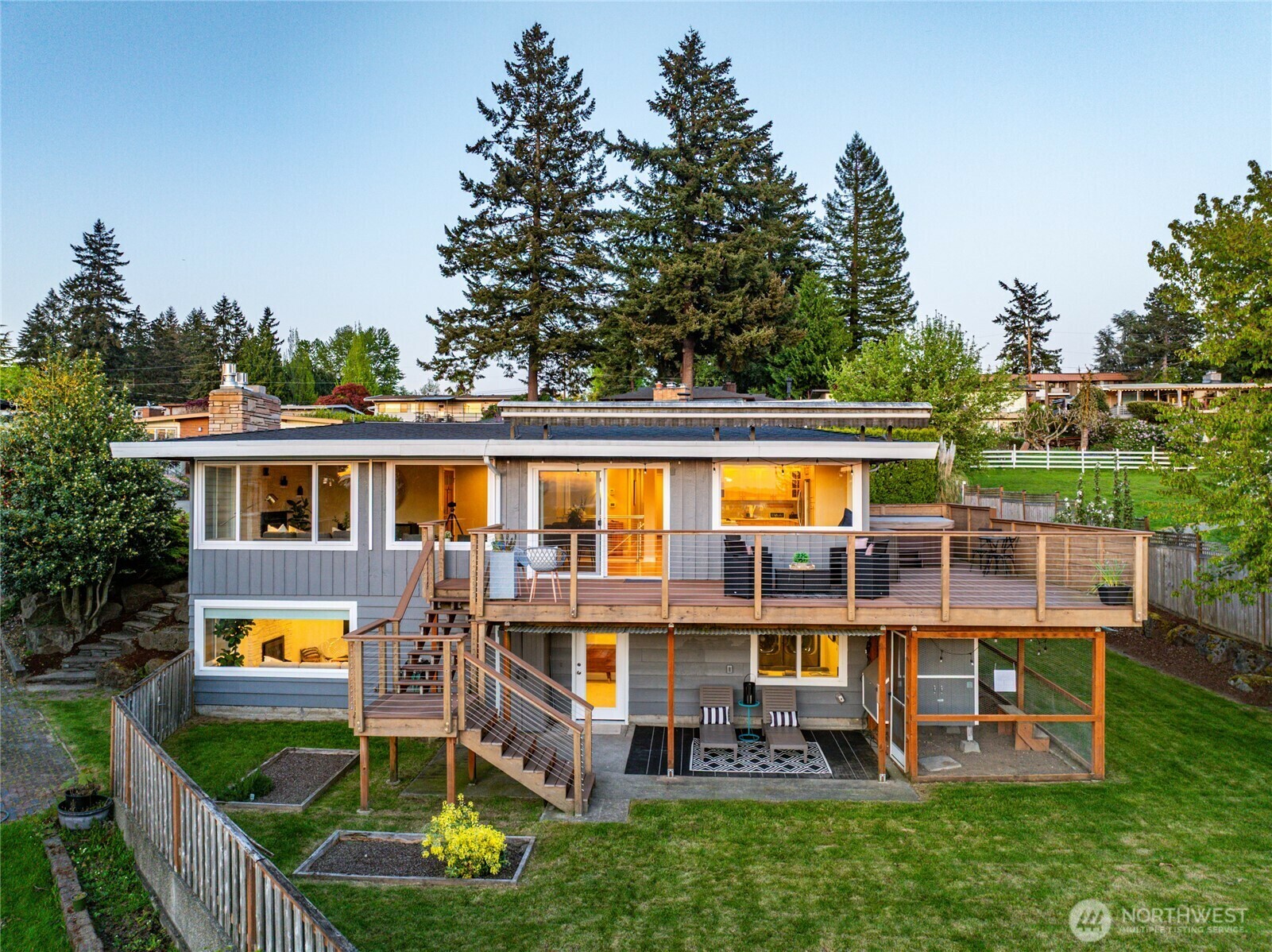 17833  3rd Place SW  Normandy Park WA 98166 photo