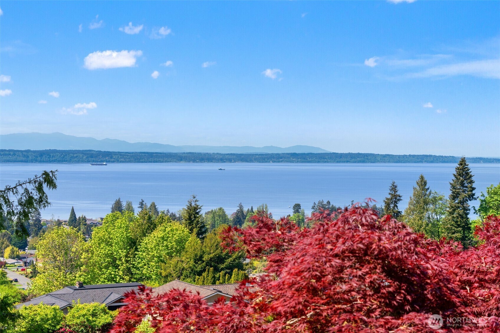 Property Photo: 9222 Sierra Street WA 98020