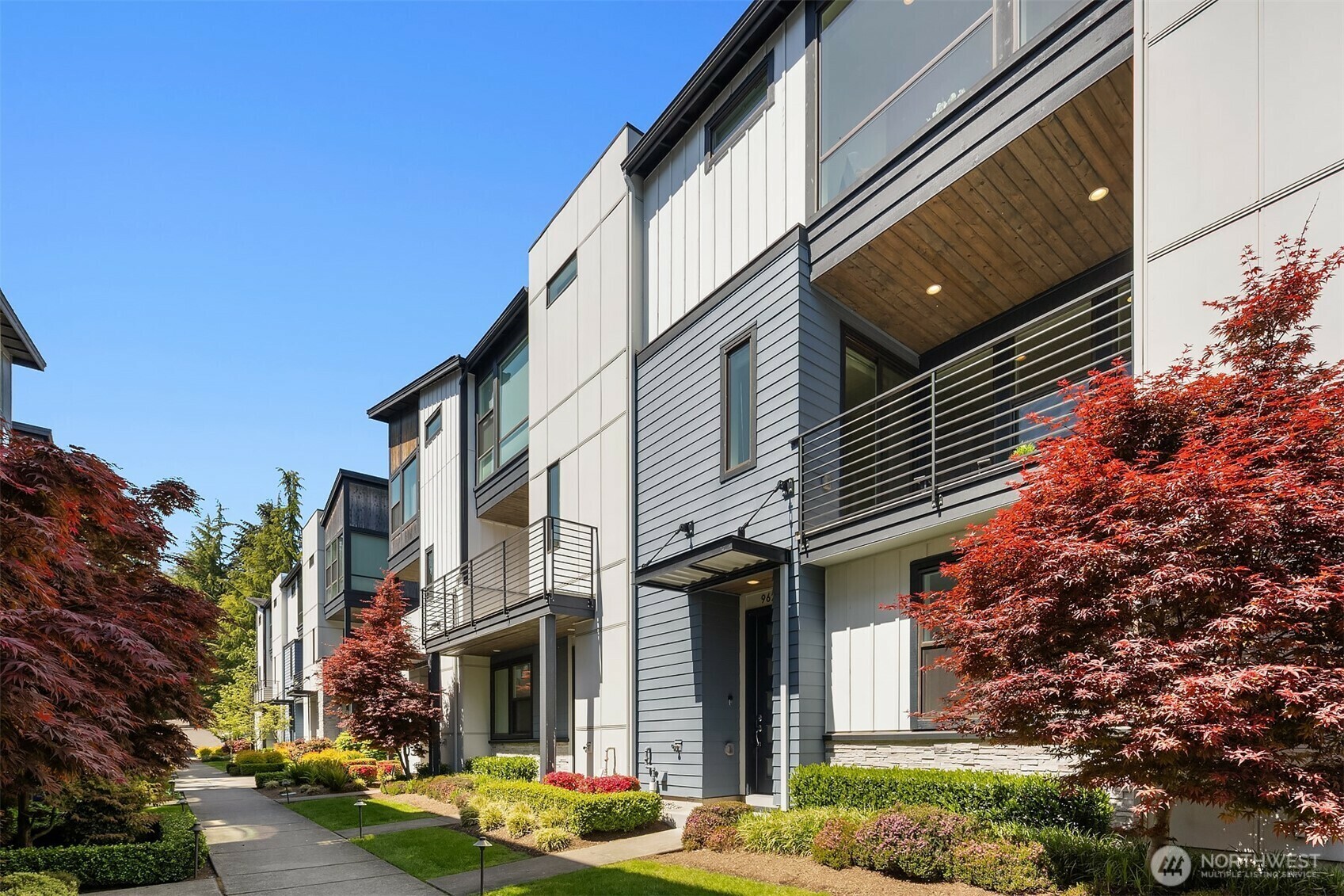 Property Photo: 9627 NE 182nd Place C WA 98011