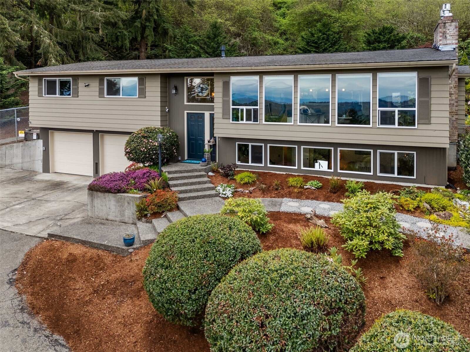 12430  136th Avenue E  Puyallup WA 98374 photo