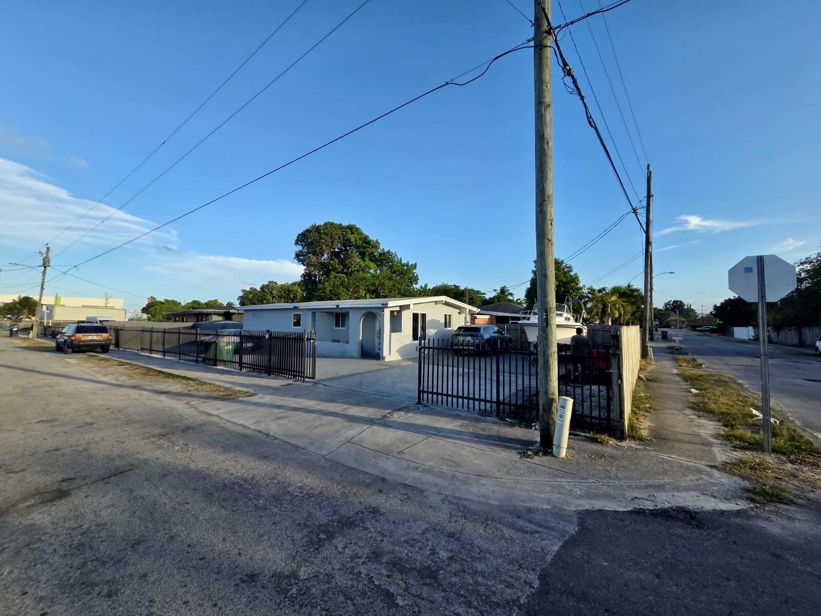 Property Photo: 10090 W Fern Street FL 33157