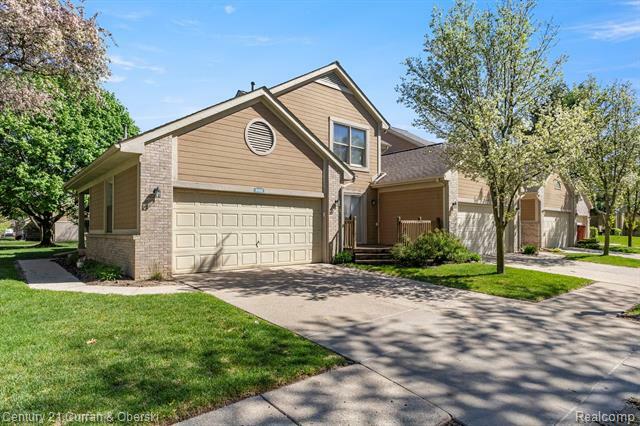 9402 Westwind Drive  Livonia MI 48150 photo