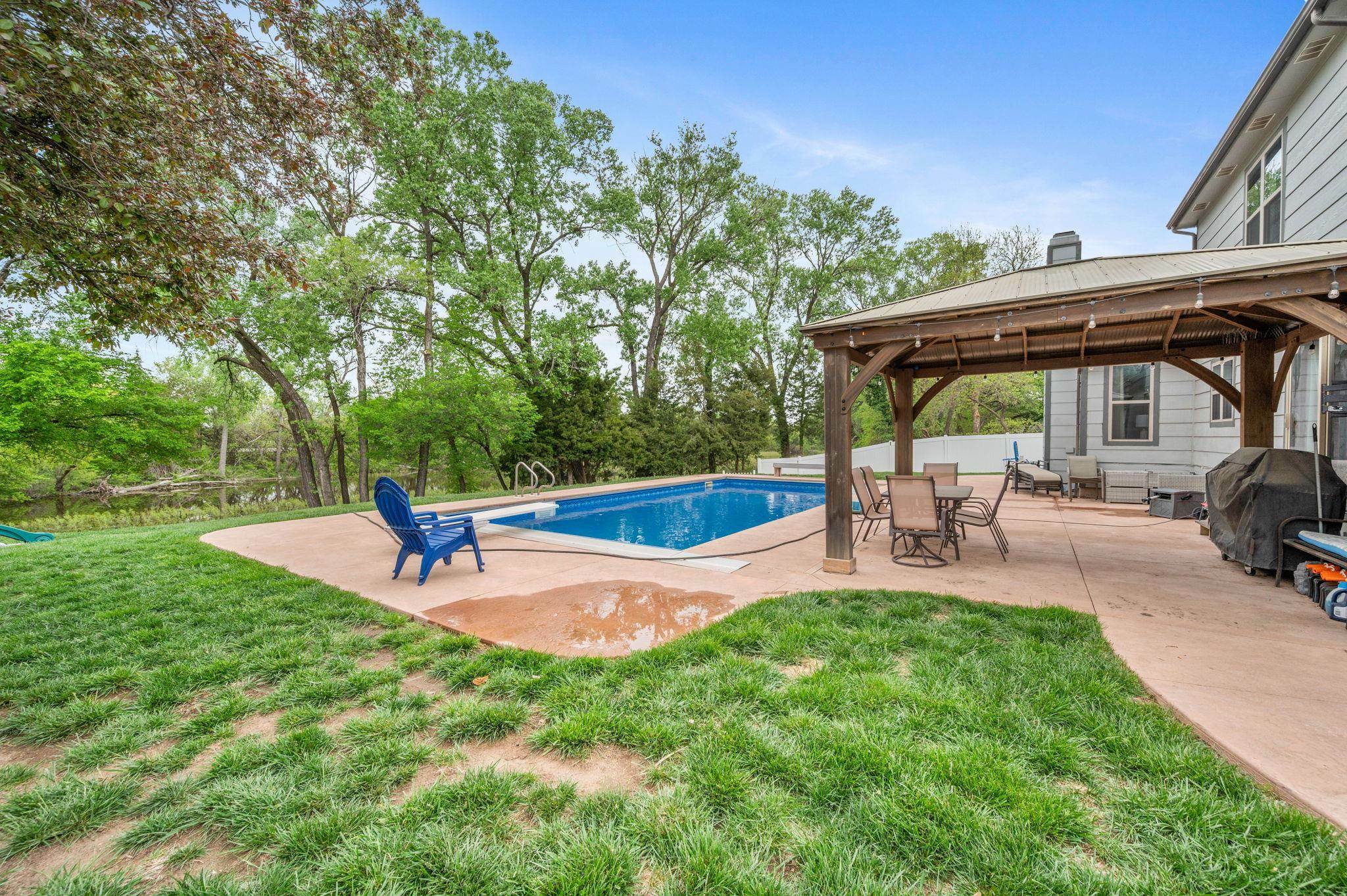 Property Photo: 13930 E Lakeview KS 67230