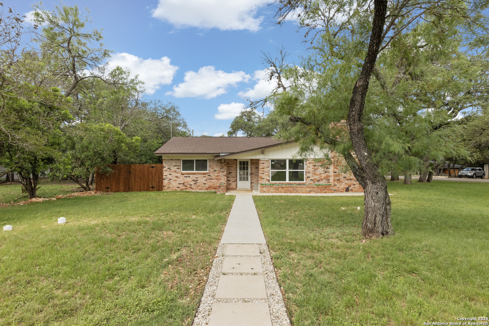 Property Photo: 17215 Sugar Crest Dr TX 78232