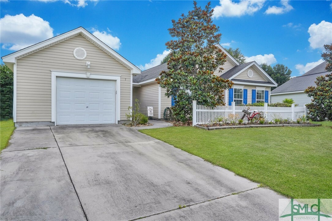 Property Photo: 7 Cromer Street GA 31407