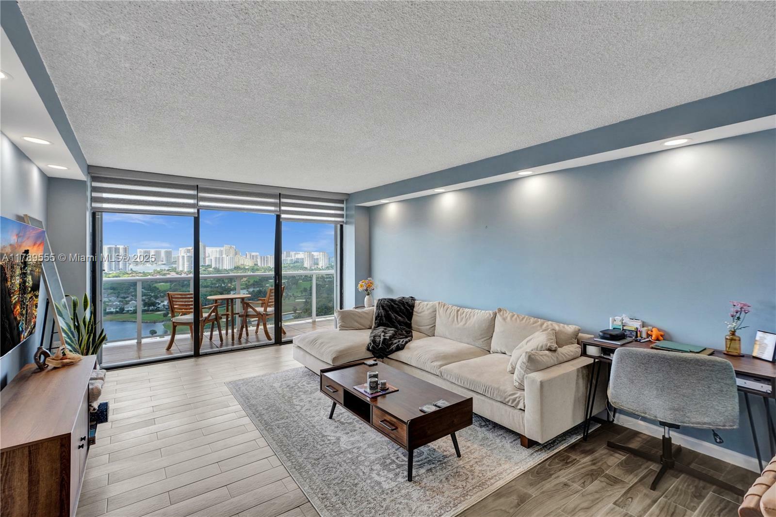 Property Photo: 3625 N Country Club Dr 2505 FL 33180