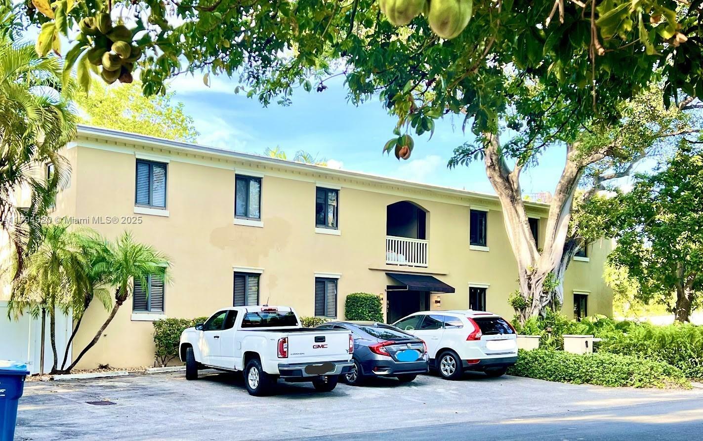 801 NE 18th Ave #1-4  Fort Lauderdale FL 33304 photo