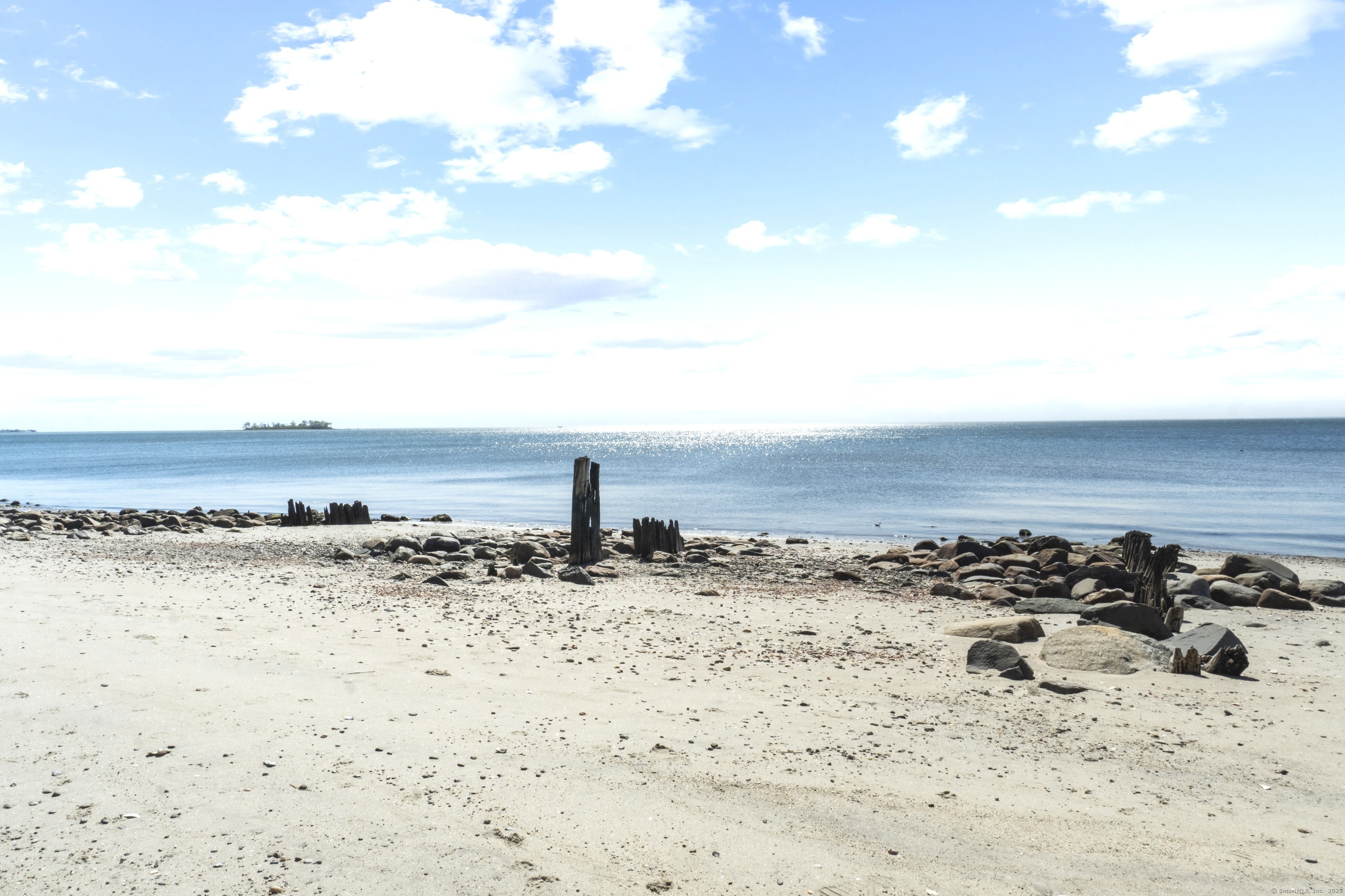 Property Photo: 11 Bridgewater Avenue CT 06460