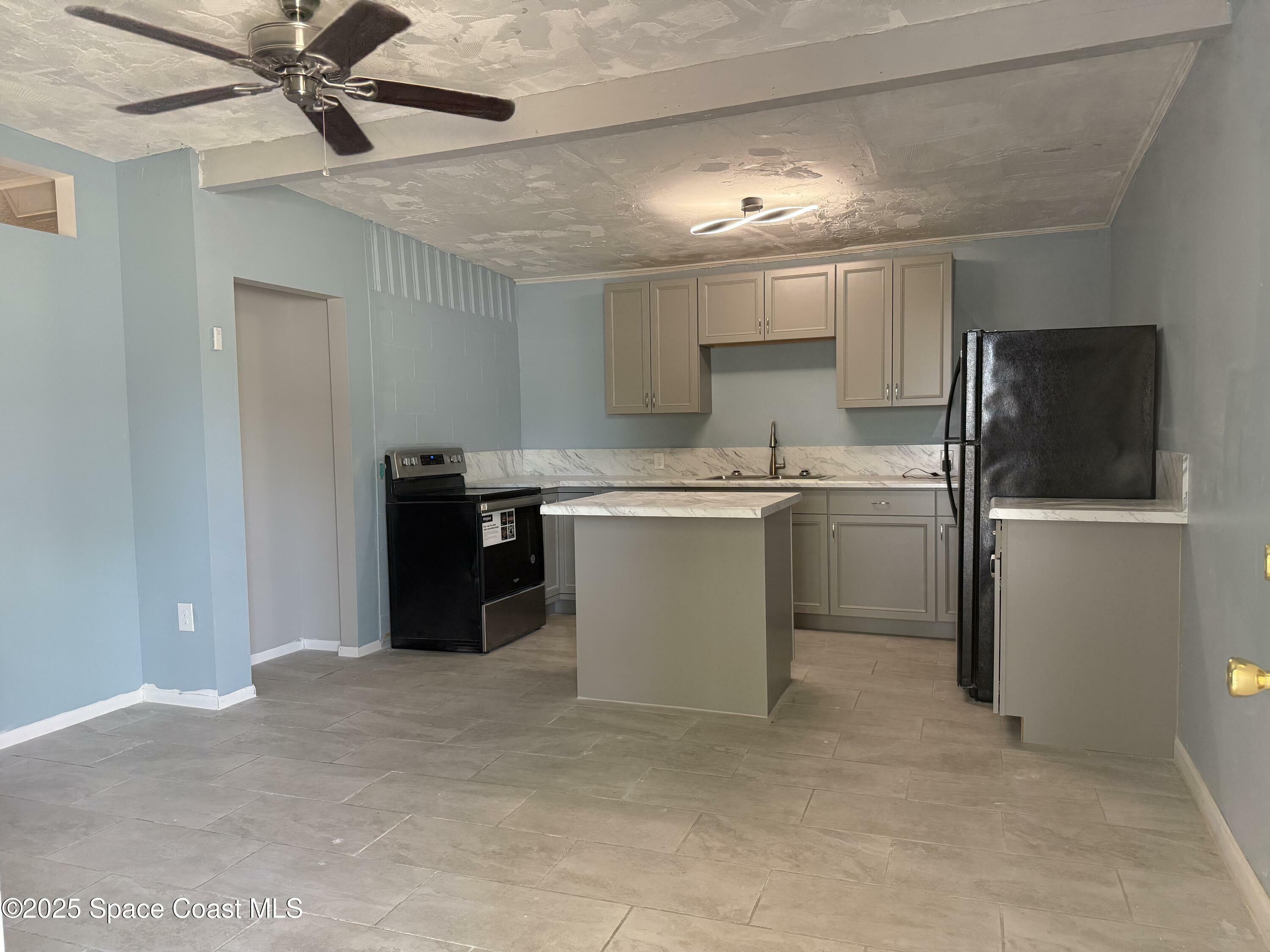 Property Photo: 3245 Citrus Court FL 32780