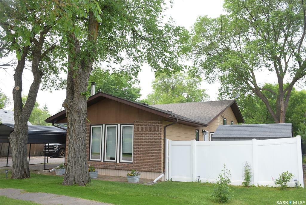 Property Photo: 119 Dewdney Street SK S0G 2K0