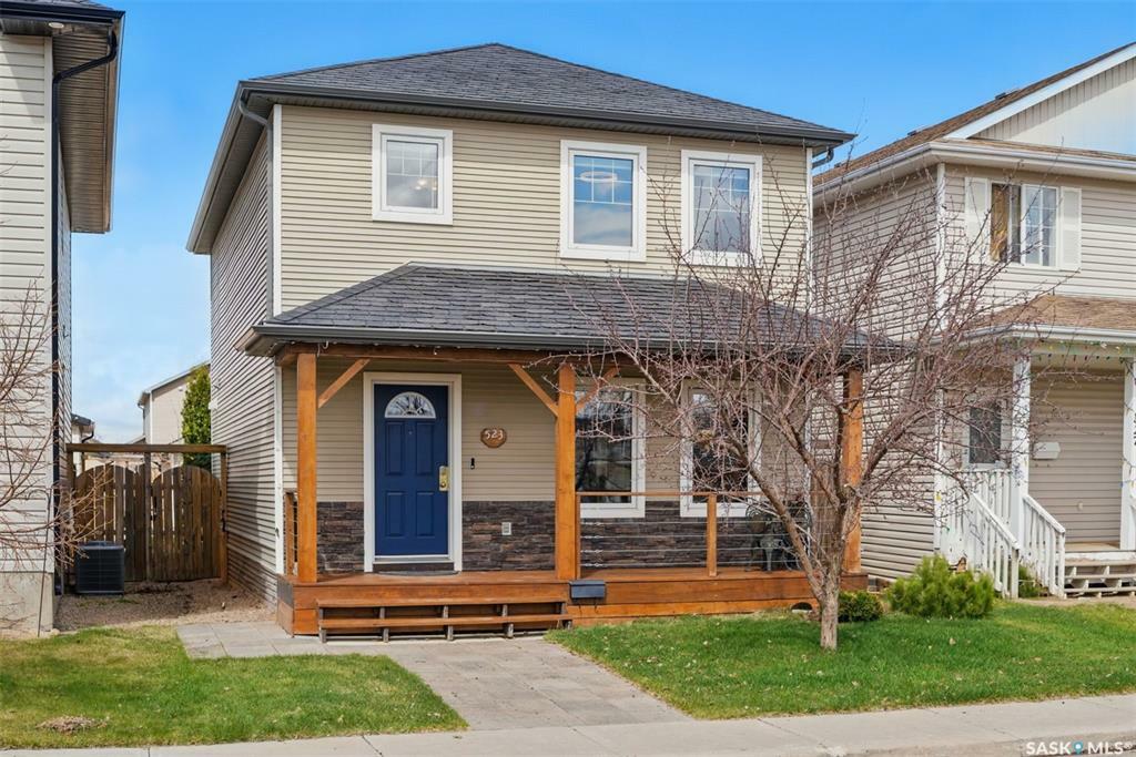 523 Maguire Lane  Saskatoon SK S7W 1A2 photo