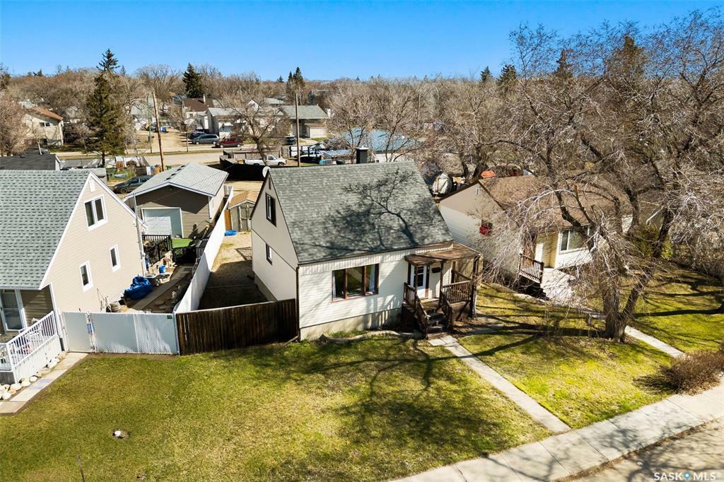 45 Elizabeth Crescent  Regina SK S4T 5W3 photo