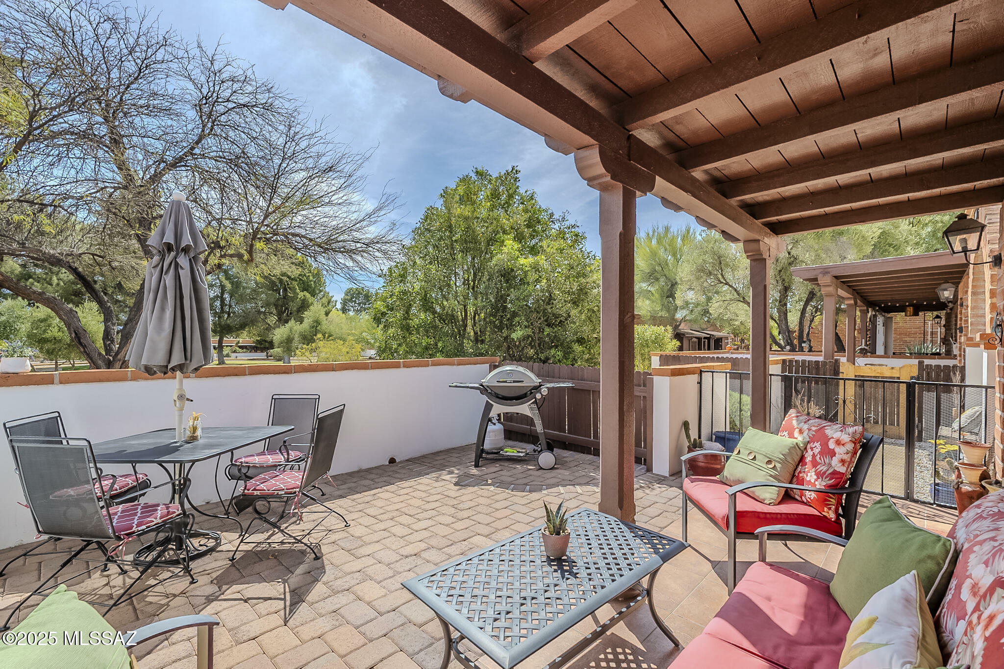 Property Photo: 206 S Paseo Quinta Apt C AZ 85614