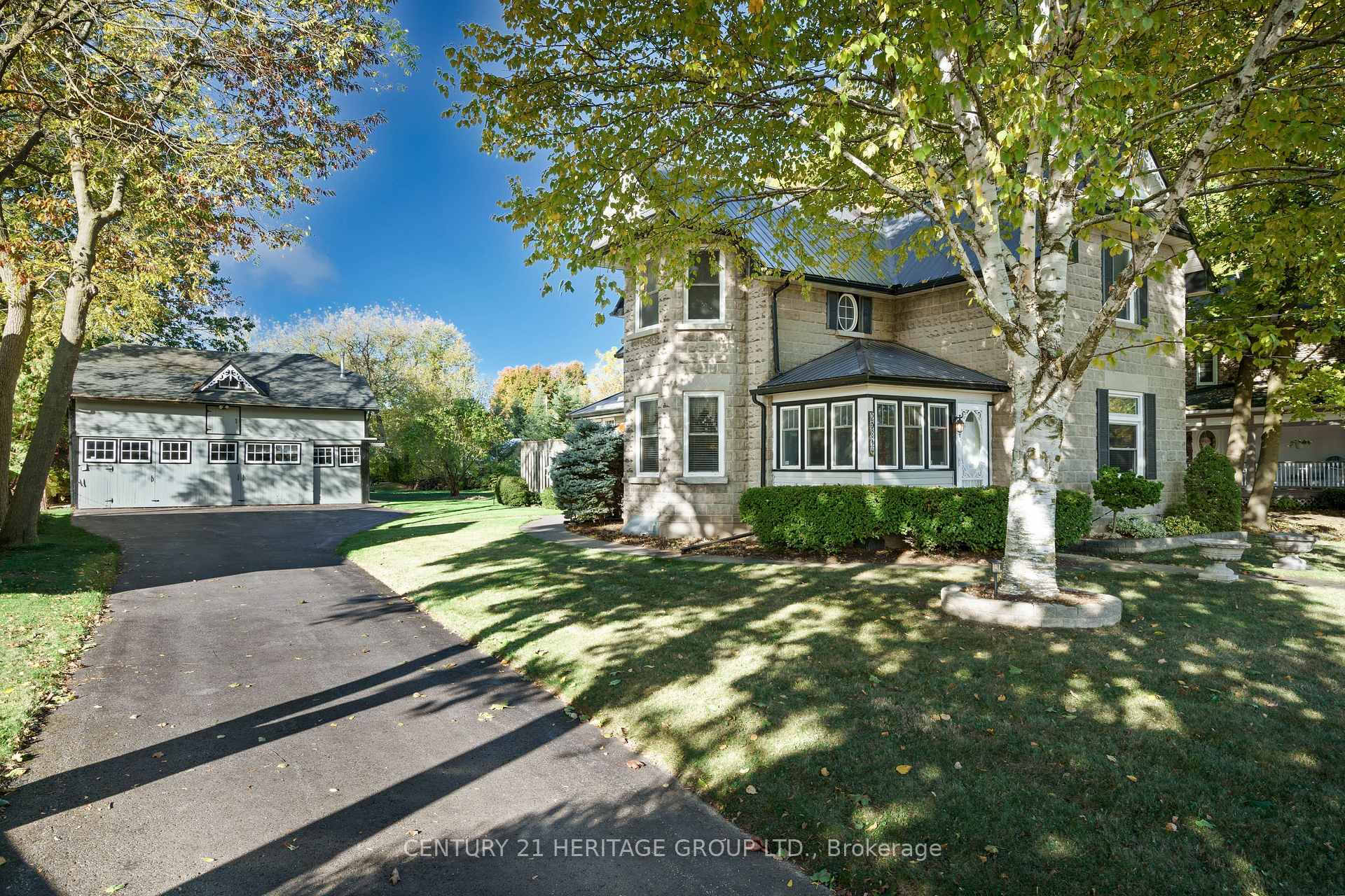 Property Photo: 20314 Leslie Street ON L0G 1R0