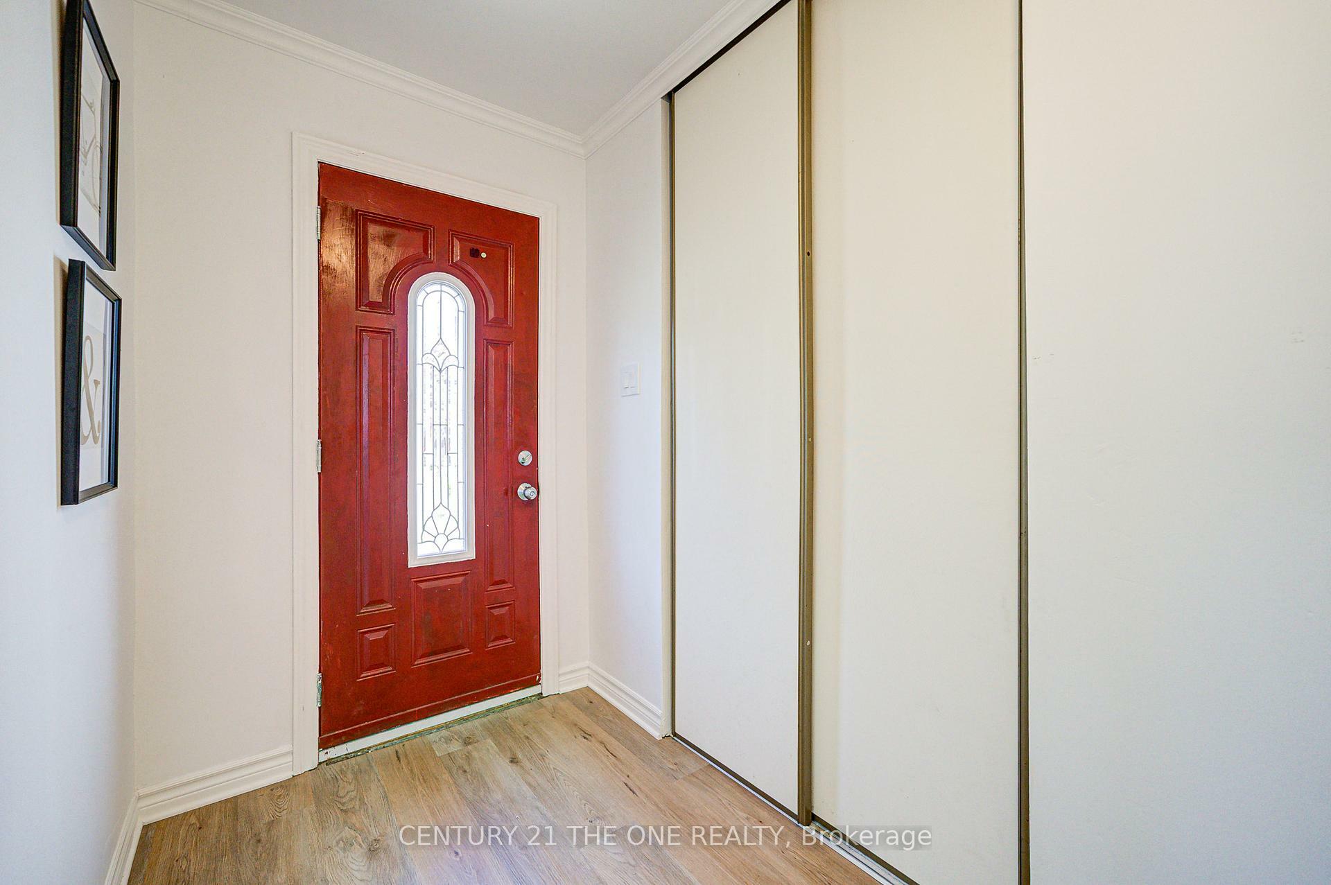 Property Photo: 119 Berner Trail ON M1B 1B5